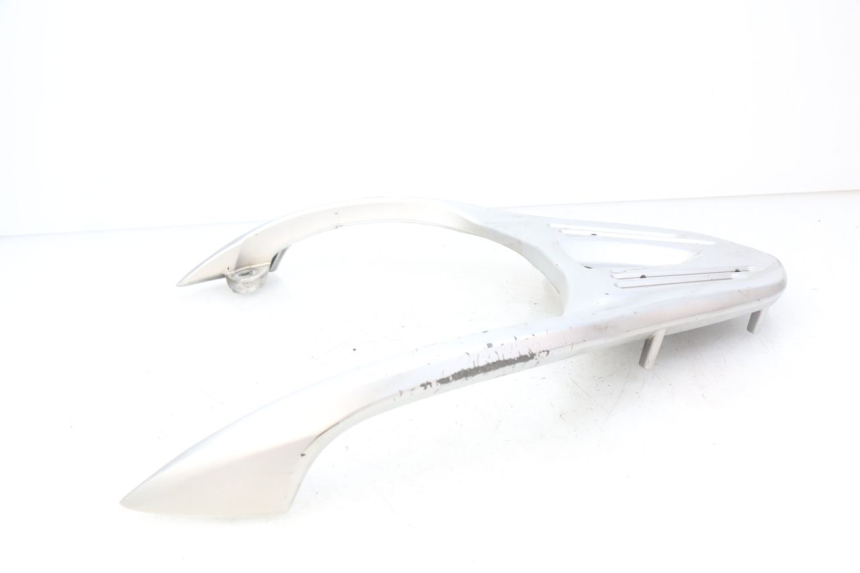 photo de PORTAEQUIPAJES SUZUKI SIXTEEN 125 (2008 - 2010)