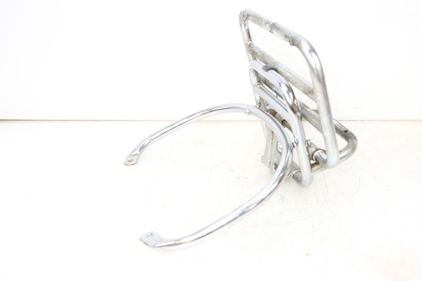 photo de PORTAEQUIPAJES  PIAGGIO VESPA GTS SUPER IE 125 (2009 - 2016) - Detalle de la pieza