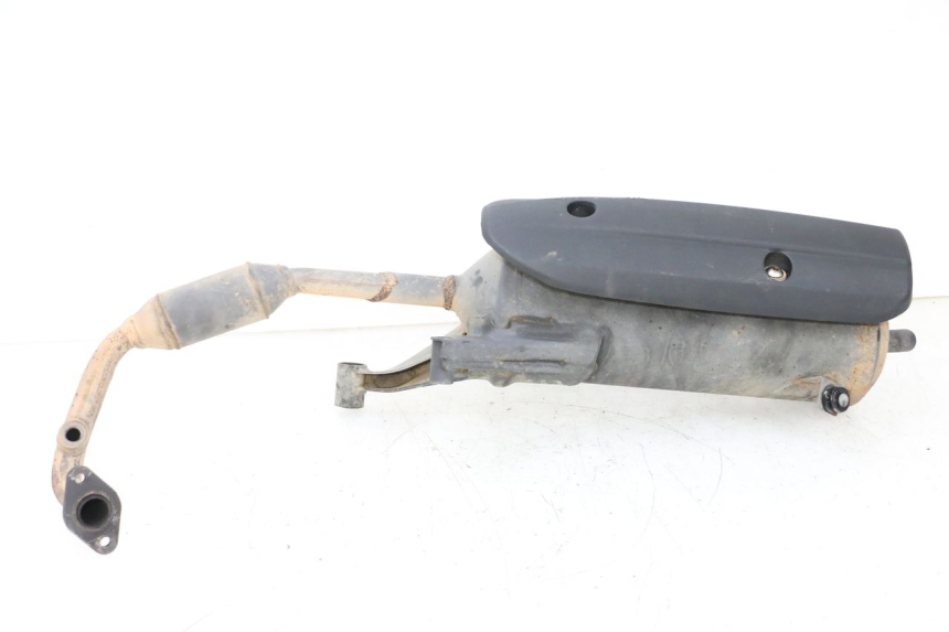 photo de TUBO DE ESCAPE KYMCO AGILITY 4T 50 (2018 - 2022) - Detalles de los puntos de fijación