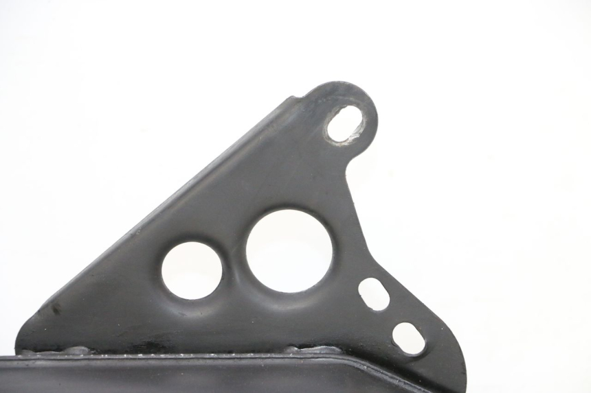 photo de ESCAPE MBK BOOSTER SPIRIT NAKED 50 (2004 - 2017) - Primer plano de alta resolución