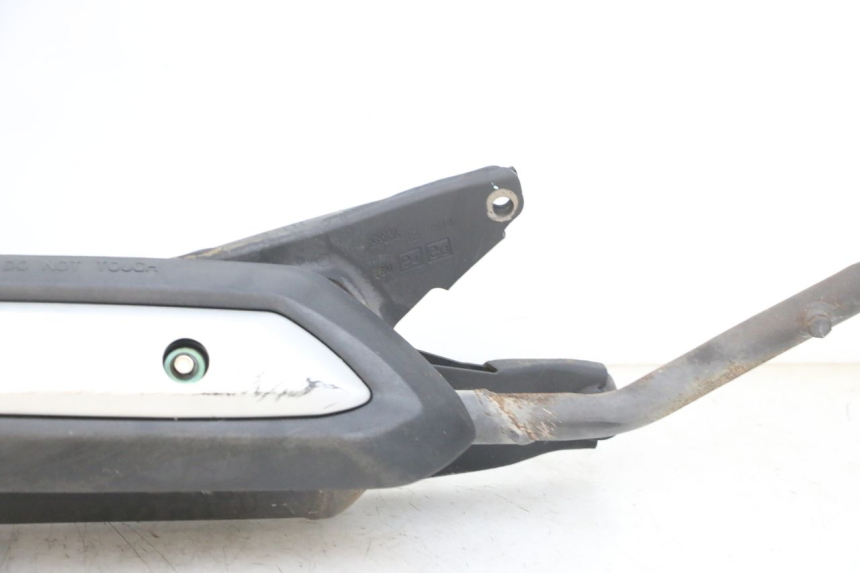 photo de TUBO DE ESCAPE SYM CROX 4T 50 (2016 - 2023) - Enfoque en la estructura