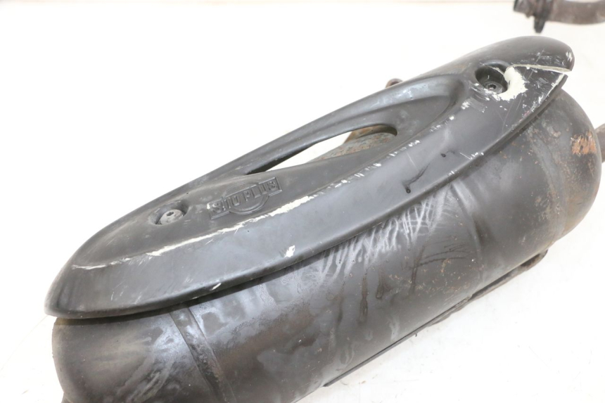 photo de ESCAPE PIAGGIO FLY 4T 50 (2013 - 2017) - Primer plano técnico