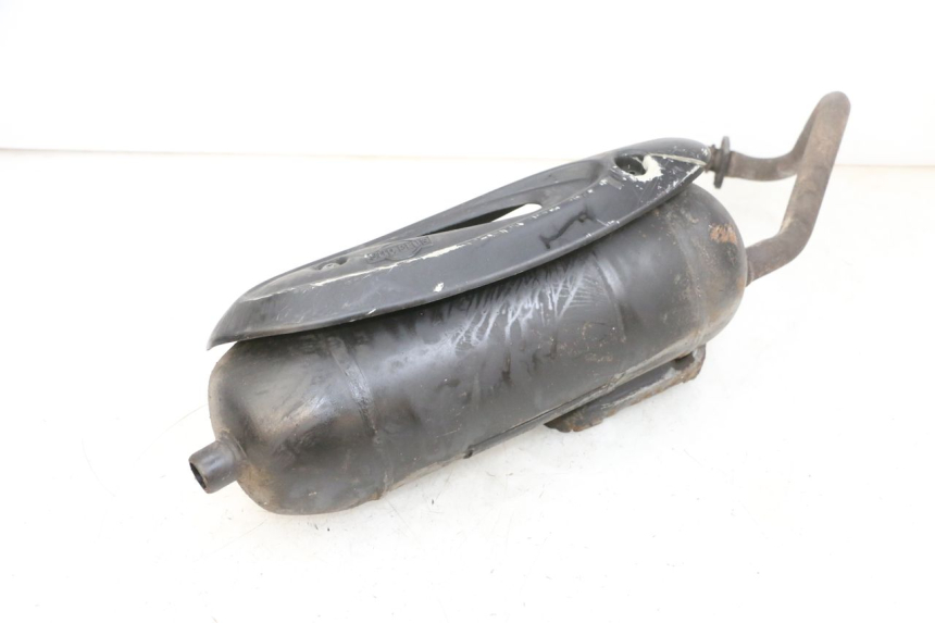 photo de ESCAPE PIAGGIO FLY 4T 50 (2013 - 2017) - Detalles de los puntos de fijación