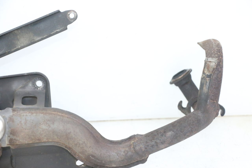 photo de ESCAPE PEUGEOT JET FORCE CARBU 50 (2003 - 2016)