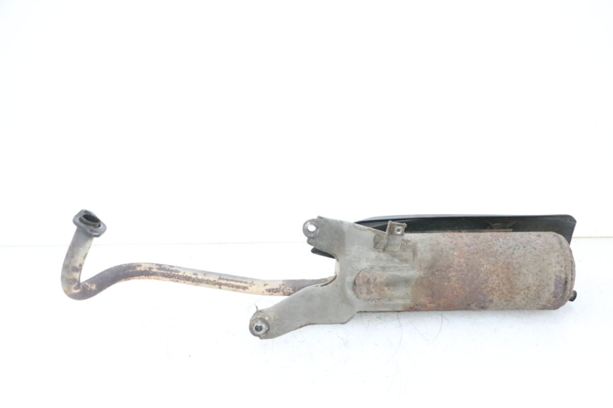 photo de ESCAPE PEUGEOT KISBEE 4T 50 (2010 - 2017) - Primer plano de alta resolución