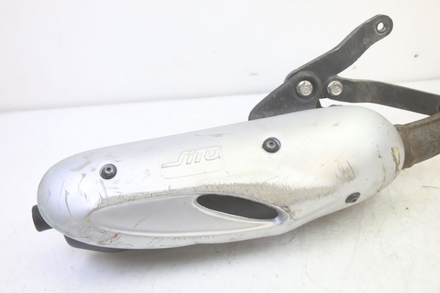 photo de ESCAPE PEUGEOT LUDIX 50 (2008 - 2017) - Detalle de la pieza