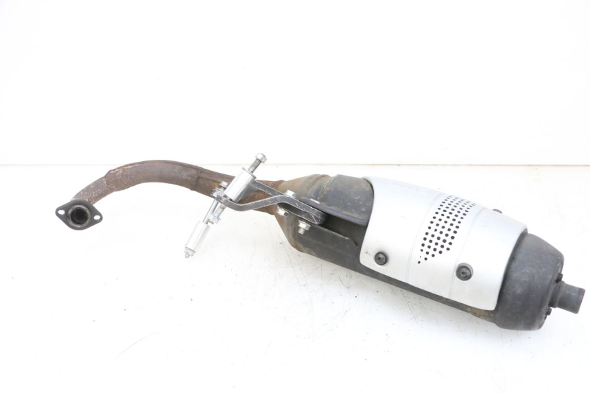 photo de ESCAPE PIAGGIO NEW TYPHOON 50 (2018 - 2021) - Primer plano de alta resolución