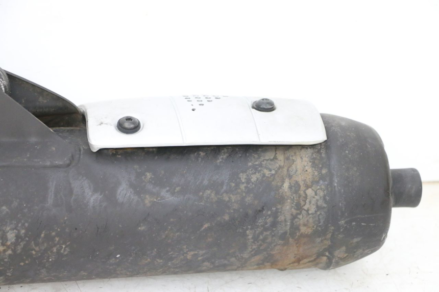 photo de ESCAPE PIAGGIO NEW TYPHOON 50 (2018 - 2021) - Detalles de los puntos de fijación