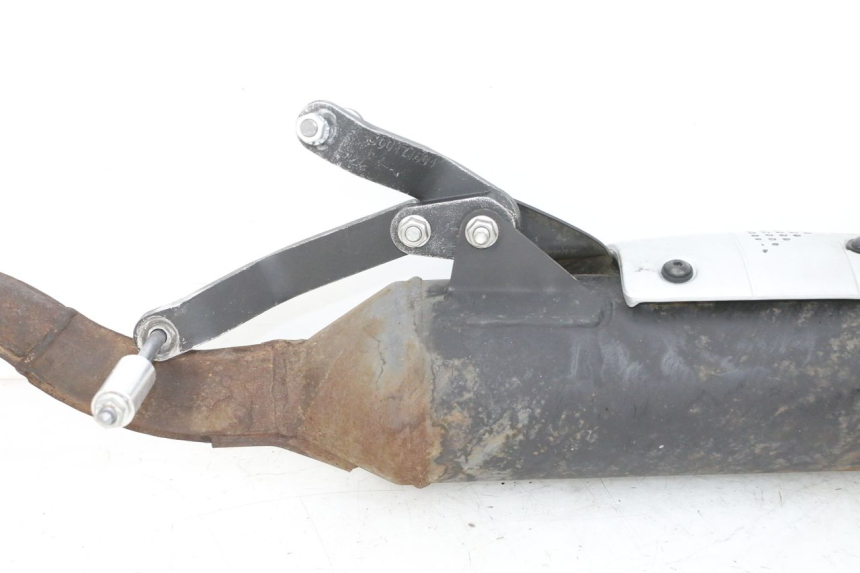 photo de ESCAPE PIAGGIO NEW TYPHOON 50 (2018 - 2021) - Estado de la superficie y material