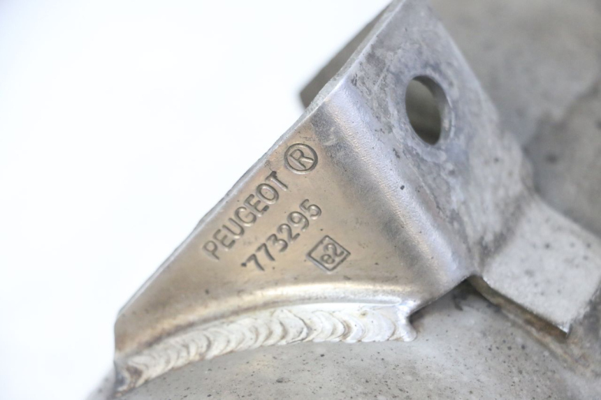 photo de ESCAPE PEUGEOT SATELIS 125 (2013 - 2018)