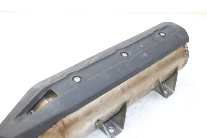 photo de ESCAPE PEUGEOT SATELIS 125 (2013 - 2018) - Detalle de la pieza