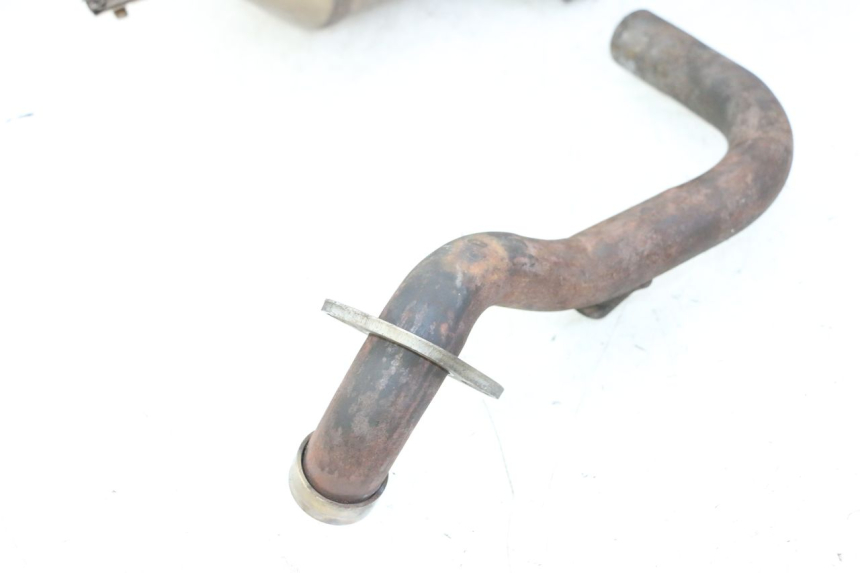 photo de ESCAPE PEUGEOT SATELIS 125 (2013 - 2018) - Detalles de los puntos de fijación