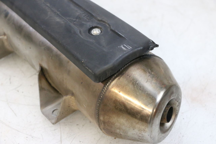 photo de ESCAPE PEUGEOT SATELIS 125 (2013 - 2018) - Estado de la superficie y material