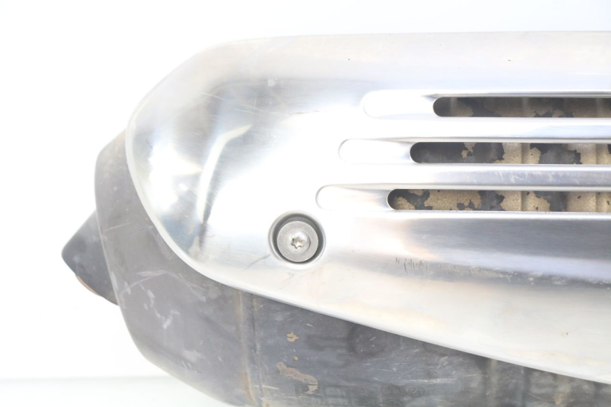 photo de ESCAPE PIAGGIO VESPA GTS IGET ABS 125 (2017 - 2023)