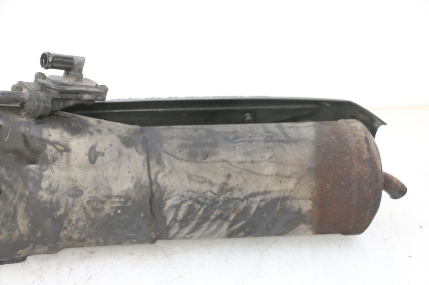 photo de ESCAPE PEUGEOT VIVACITY NEW 4T 50 (2008 - 2017)