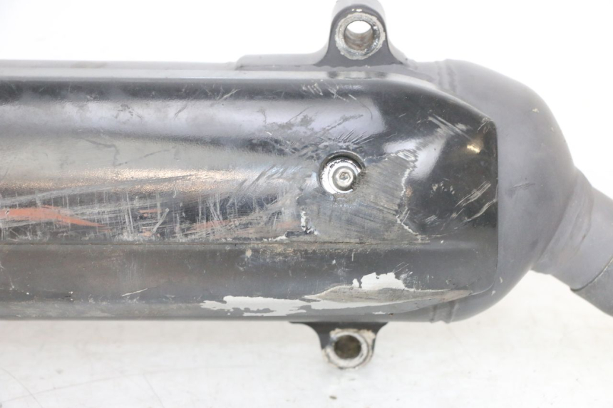 photo de ESCAPE YAMAHA XMAX X-MAX 125 (2006 - 2009) - Enfoque en la estructura