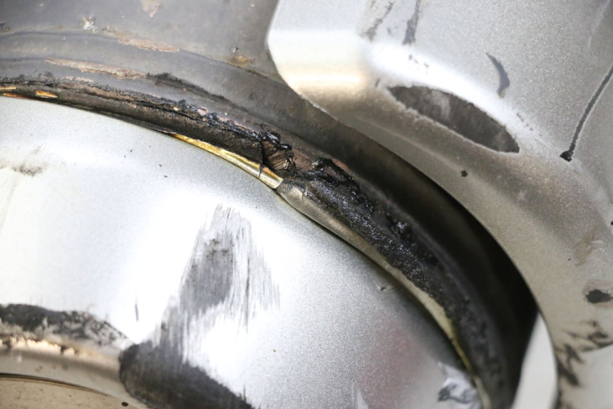 photo de ESCAPE YAMAHA X-MAX XMAX 125 (2010 - 2013) - Recambio usado revisado