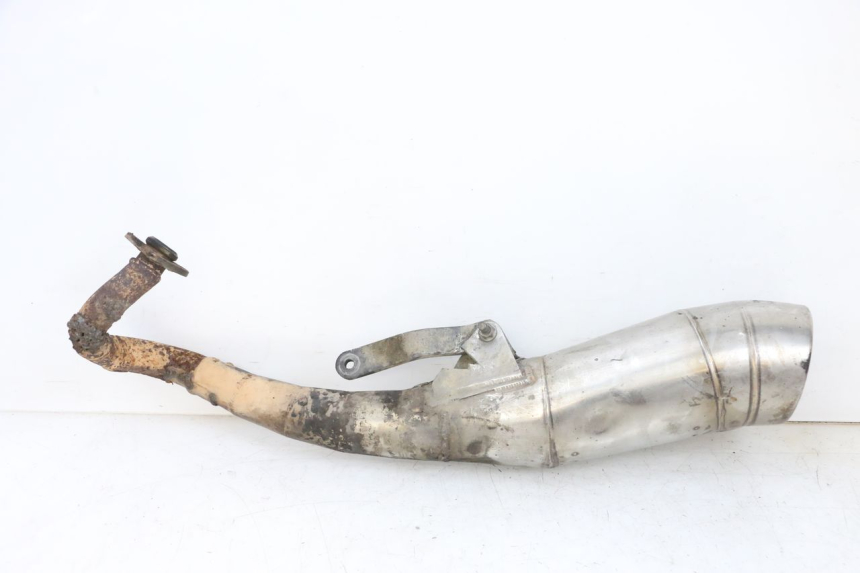 photo de TUBO DE ESCAPE PIAGGIO ZIP 2T 50 (2009 - 2019) - Primer plano de alta resolución