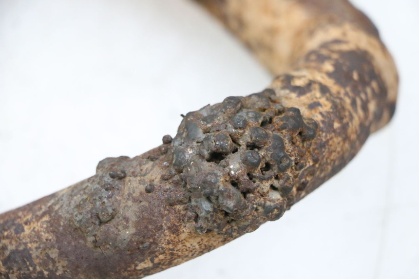 photo de TUBO DE ESCAPE PIAGGIO ZIP 2T 50 (2009 - 2019) - Detalles de los puntos de fijación