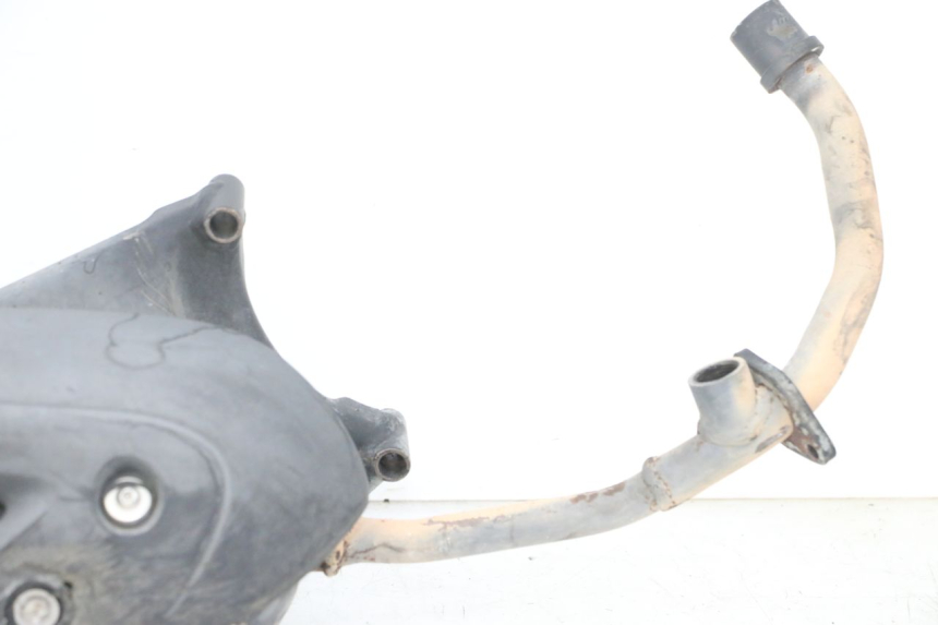 photo de ESCAPE PIAGGIO ZIP 4T 50 (2018 - 2020) - Inspección visual detallada