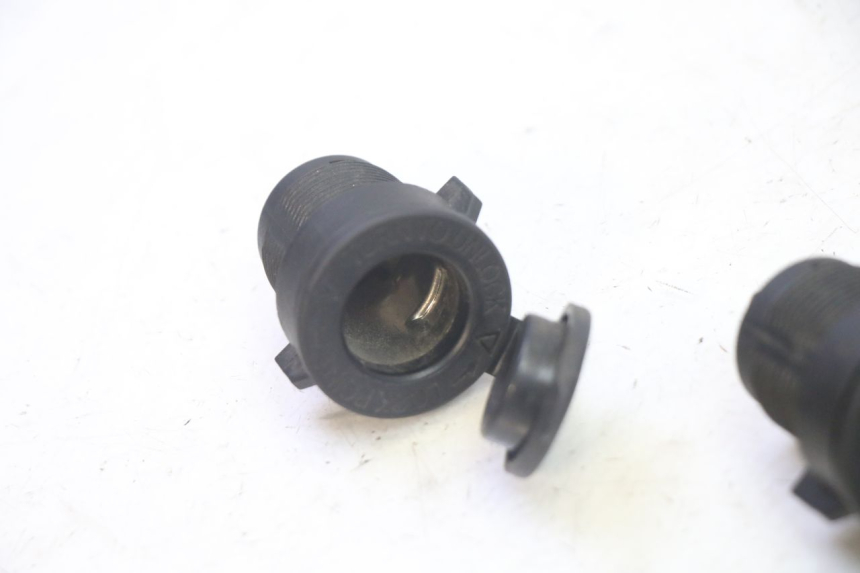 photo de TOMA MECHERO QUADRO 4 4D 350 (2015 - 2018)