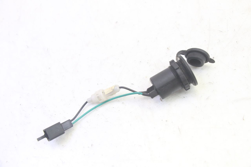 photo de TOMA DE ENCENDEDOR KYMCO AGILITY 16+ 4T 50 (2018 - 2023) - Vista principal