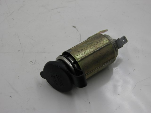 photo de TOMA MECHERO DERBI GP MAX 250 (2006 - 2008)