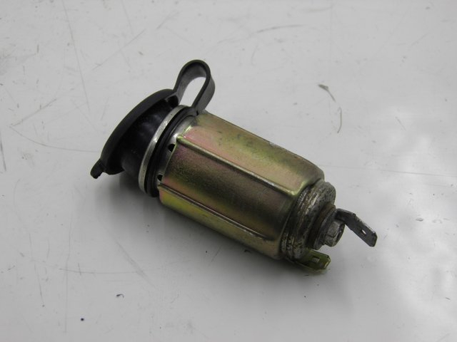 photo de TOMA MECHERO DERBI GP MAX 250 (2006 - 2008)