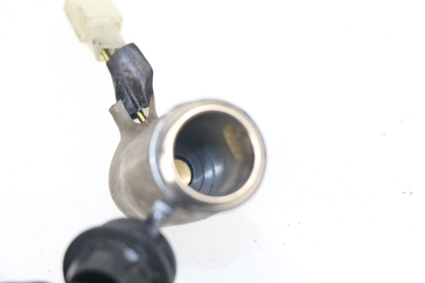 photo de TOMA MECHERO HONDA FES S-WING SWING ABS 125 (2007 - 2015)