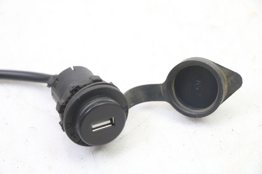 photo de TOMA DE ENCENDEDOR SYM FIDDLE 3 III 125 (2014 - 2020)