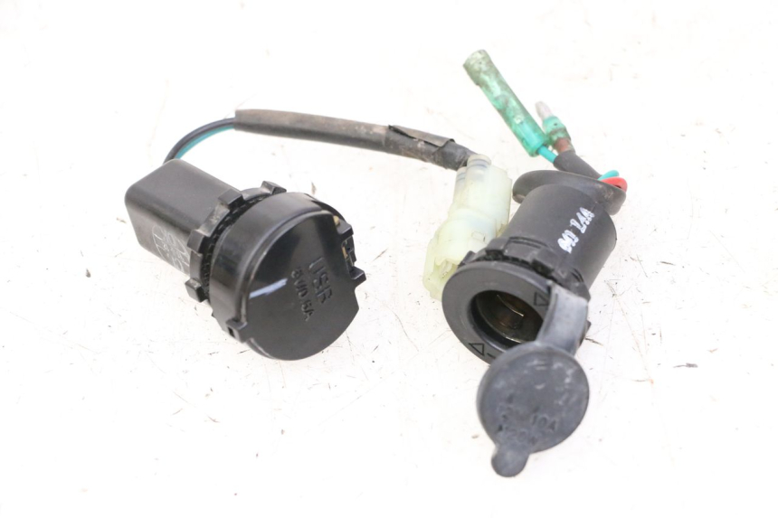 photo de TOMA MECHERO SYM JOYMAX 125 (2010 - 2017)
