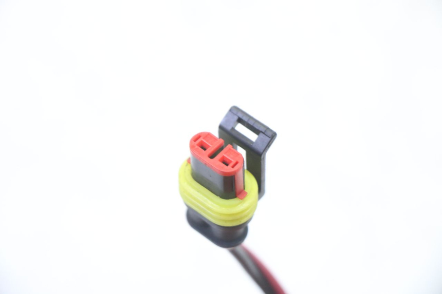 photo de TOMA MECHERO PIAGGIO MP3 HPE 310 (2024 - 2025)