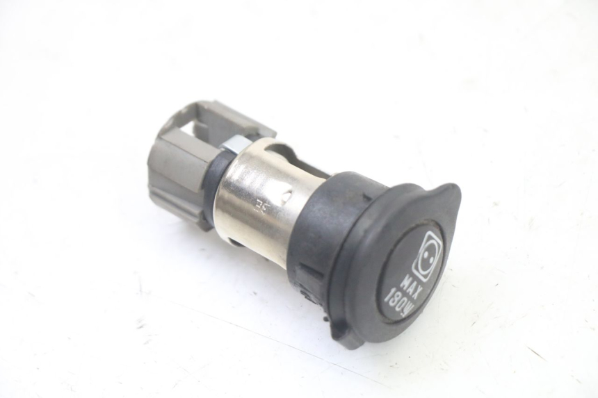 photo de Toma de encendedor PIAGGIO MP3 500 (2011 - 2015)