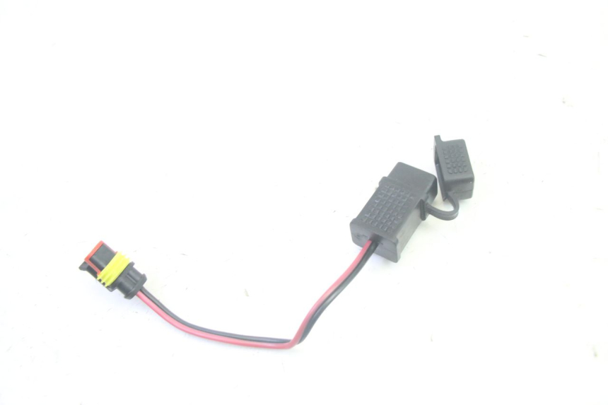 photo de TOMA MECHERO PIAGGIO MP3 500 (2016 - 2018) - Zoom estado de uso