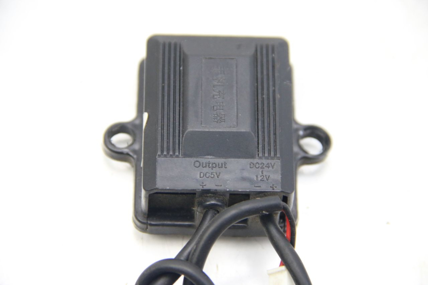 photo de TOMA DE ENCENDEDOR RED ELECTRIC RED E PRO 1 (2017 - 2019)