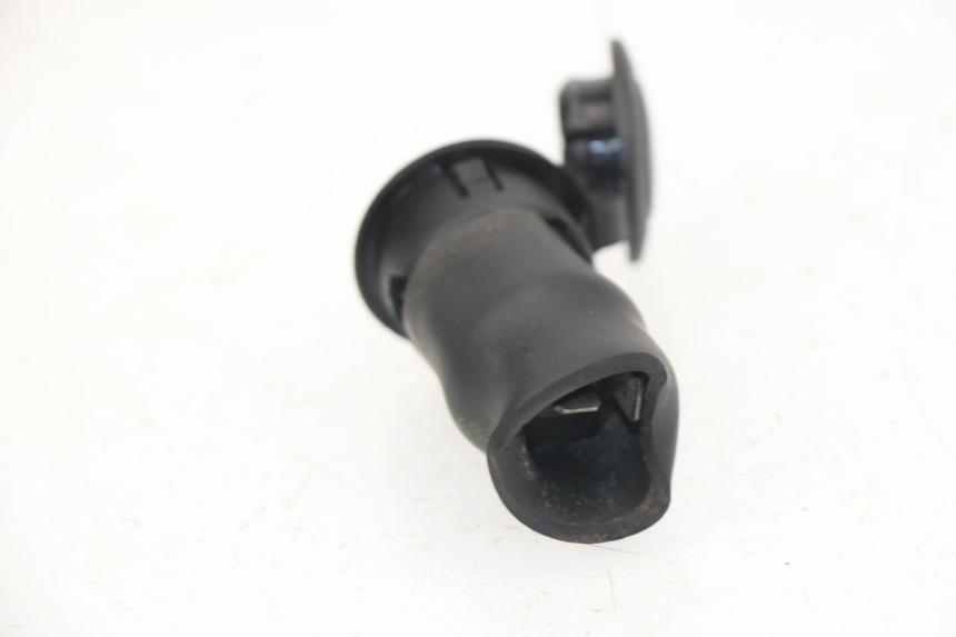 photo de TOMA MECHERO APRILIA SPORT CITY SPORTCITY 125 (2005 - 2008)