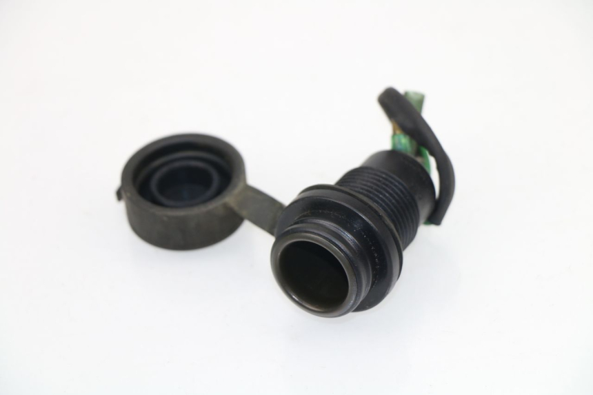 photo de TOMA MECHERO SYM GTS 250 (2005 - 2008)