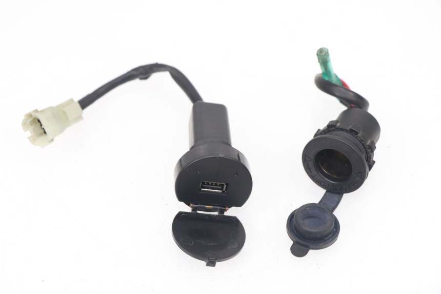 photo de TOMA MECHERO SYM MAXSYM I 400 (2011 - 2016)