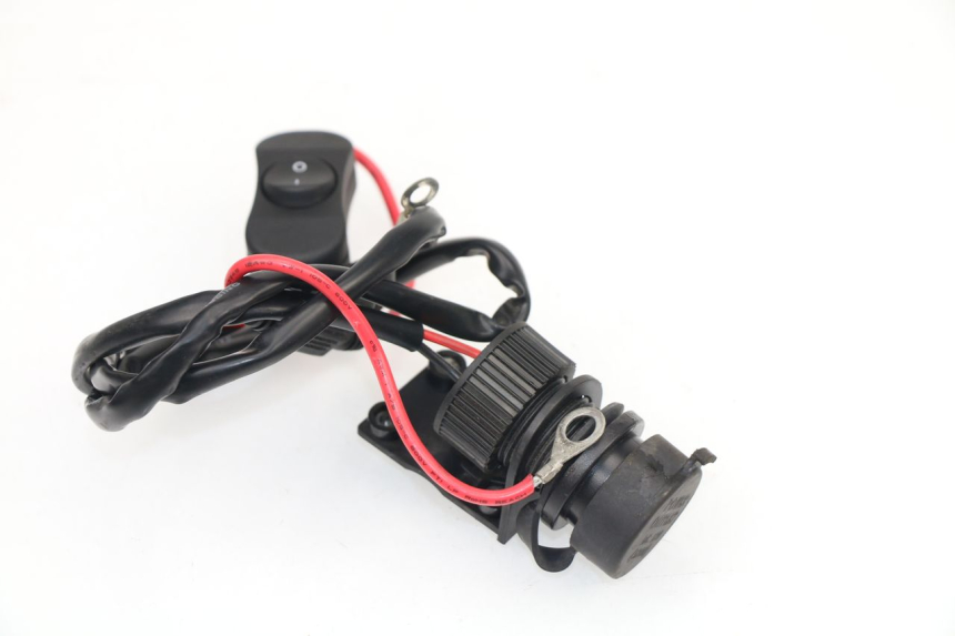 photo de TOMA MECHERO YAMAHA XJR 1300 (1998 - 2002)