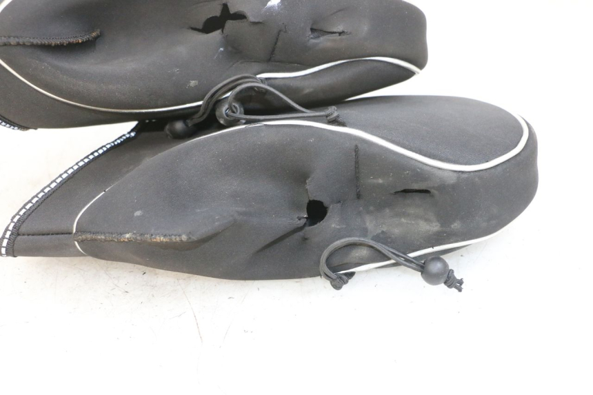 photo de PARAMANOS PIAGGIO MP3 500 (2016 - 2018) - Primer plano técnico