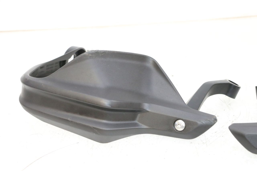 photo de PARAMANOS BMW R GS 1250 (2021 - 2024) - Marcados y referencias originales