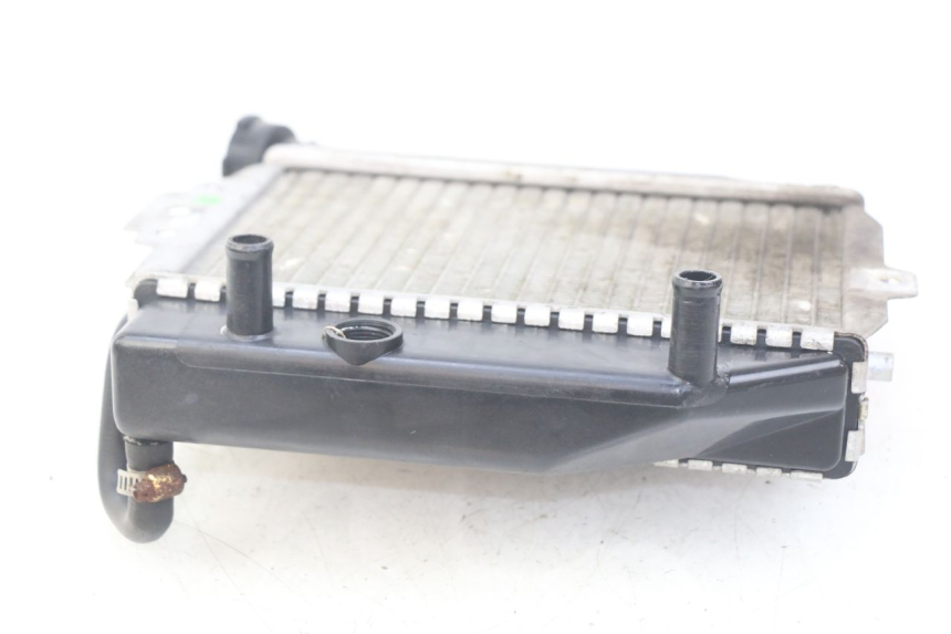 photo de RADIADOR PEUGEOT CITYSTAR 125 (2011 - 2017) - Detalle de la pieza