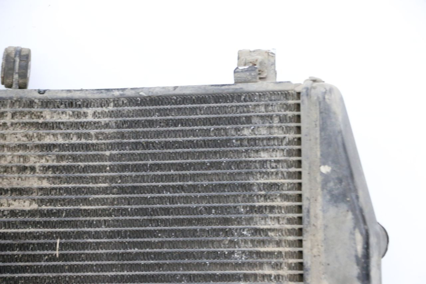 photo de RADIADOR YAMAHA FJR ABS 1300 (2006 - 2012) - Zoom sobre los componentes