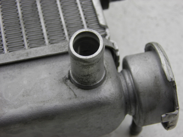 photo de RADIADOR HONDA FES S-WING SWING ABS 125 (2007 - 2015)