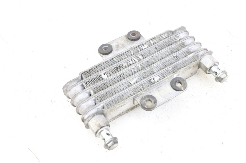 photo de RADIADOR ACEITE HYOSUNG GV AQUILA 125 (2000 - 2004) - Otra perspectiva