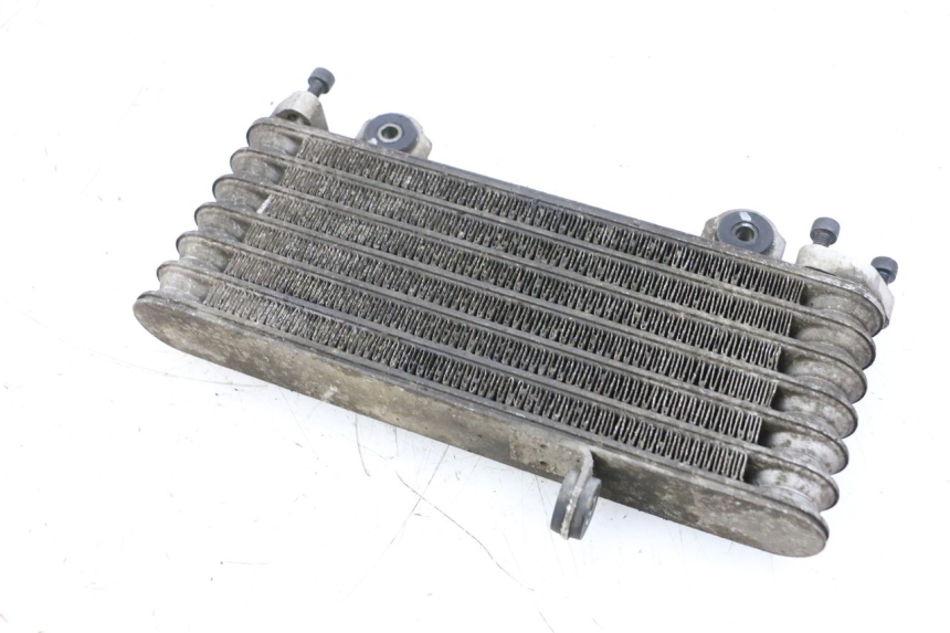 photo de RADIADOR ACEITE SUZUKI GSXR GSX-R 1000 (2003 - 2004) - Primer plano técnico