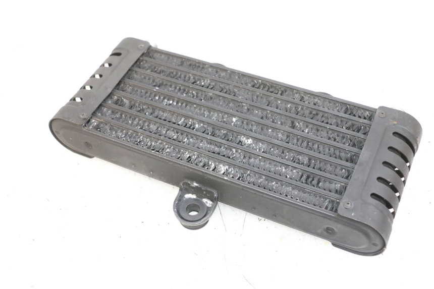 photo de RADIADOR ACEITE KAWASAKI ZR 7 750 (1999 - 2001) - Detalles de los puntos de fijación