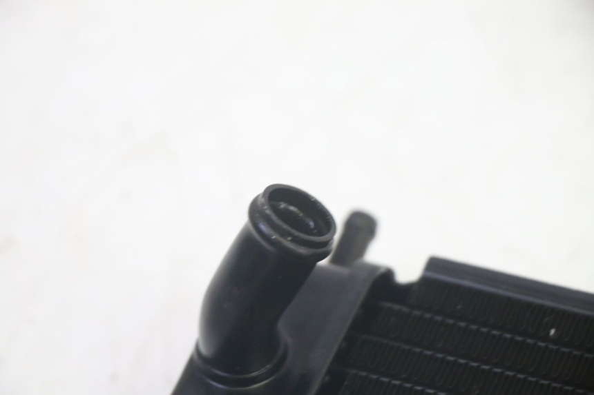 photo de RADIADOR PIAGGIO MP3 LT 400 (2007 - 2012) - Zoom estado de uso