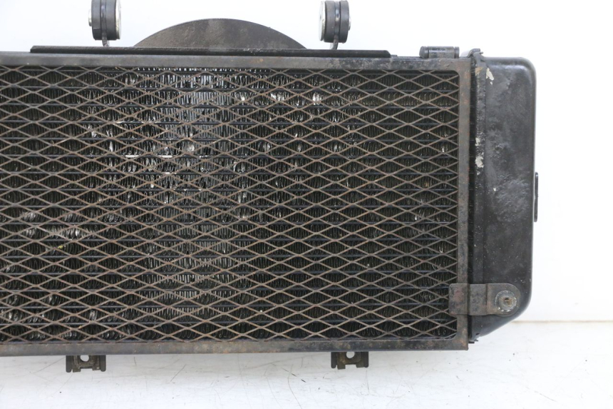 photo de RADIADOR  YAMAHA TDM ABS 900 (2002 - 2014) - Primer plano de alta resolución