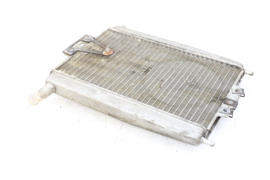 photo de RADIADOR PIAGGIO XEVO - X EVO 125 (2007 - 2016) - Primer plano técnico